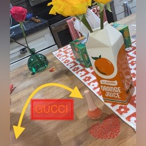 💘🍭BNWOT🍭GUCCI NAIL POLISH💘PEGGY SUNBURN-COLOR🍭💘AUTHENTIC💘🍭